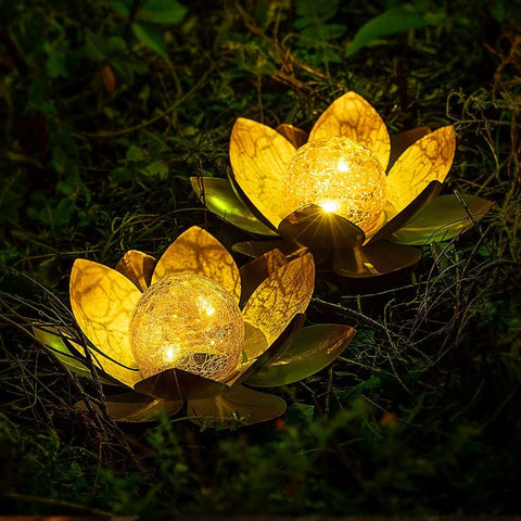 Garden Amber Crackle Globe Glass Lotus Solar Lights