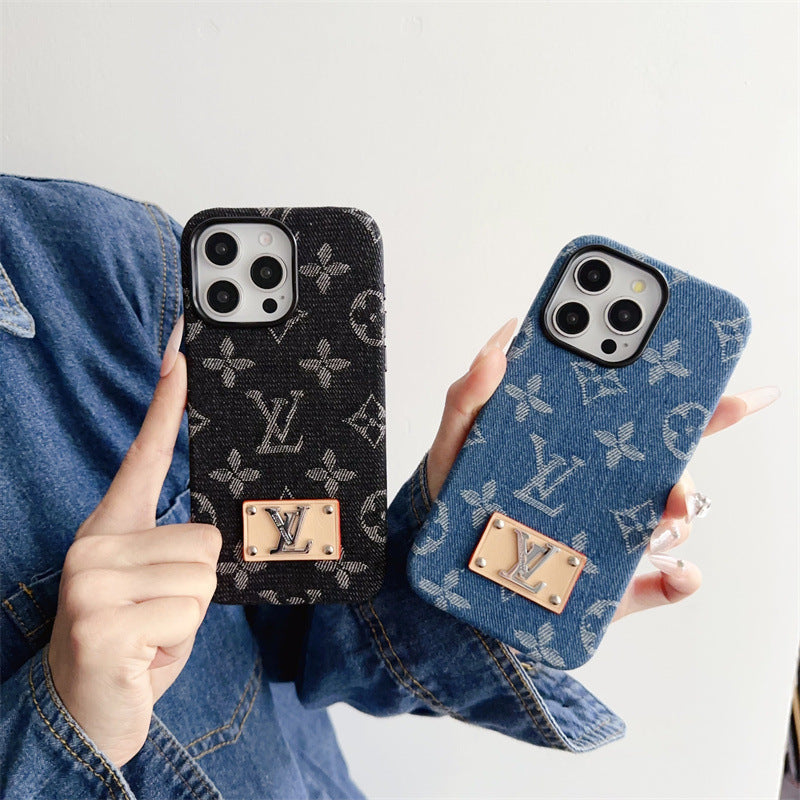 Husă iPhone din denim cu litere clasice - imagine 3